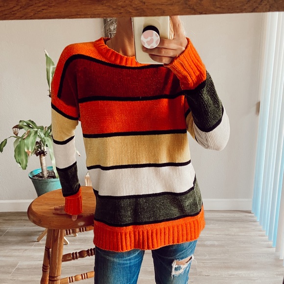 Forever 21 Sweaters - Forever 21 Striped Sweater